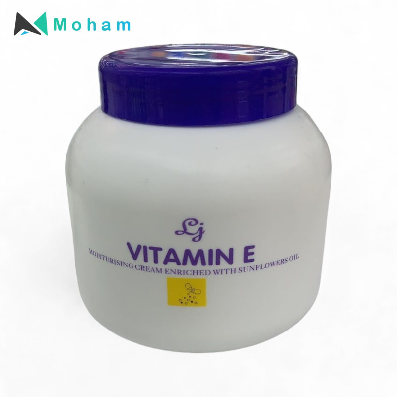 VITAMIN E MOISTURIZING CREAM